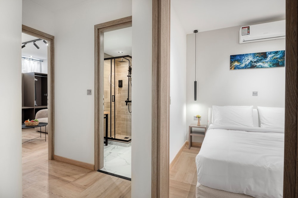 Athenian Heart Suites