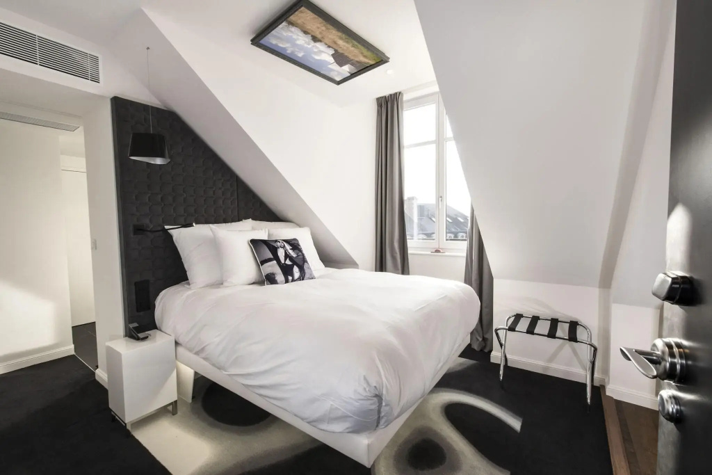 Vertigo Hotel, By Marriott, a Member of Design Hotels
