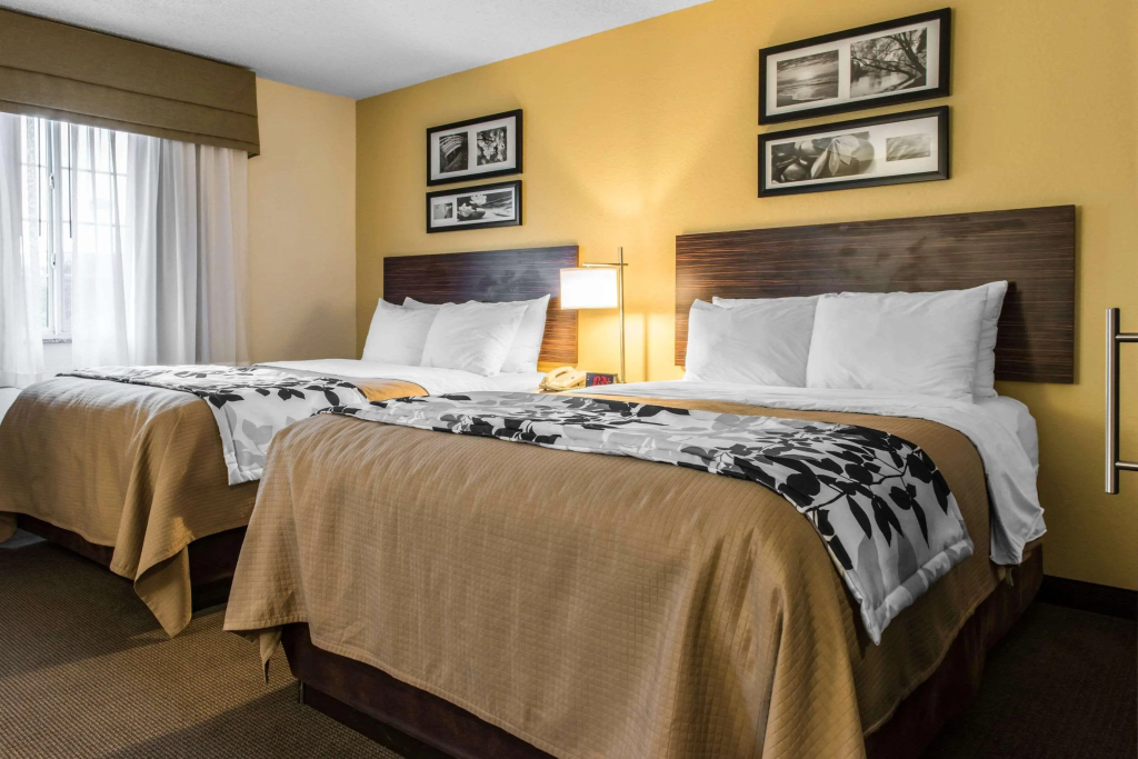 Sleep Inn & Suites Pittsburgh Airport