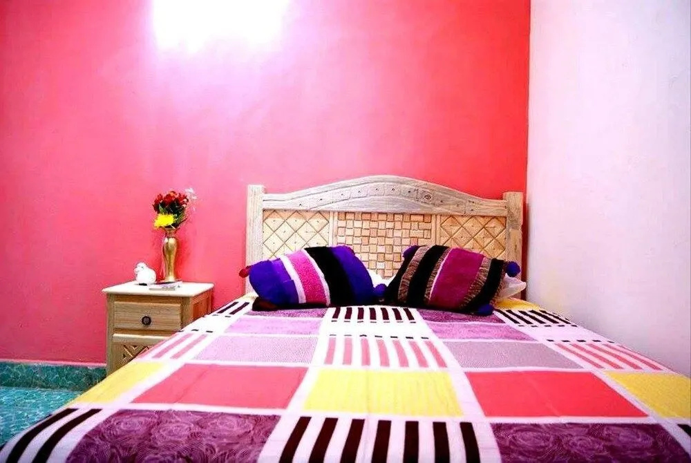 Hostel 53
