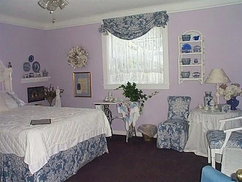 Garden Walk Inn