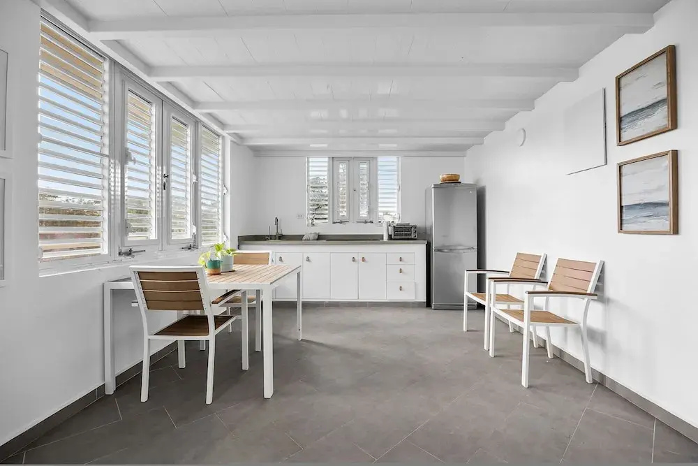 Beachfront With Pool Free Parking