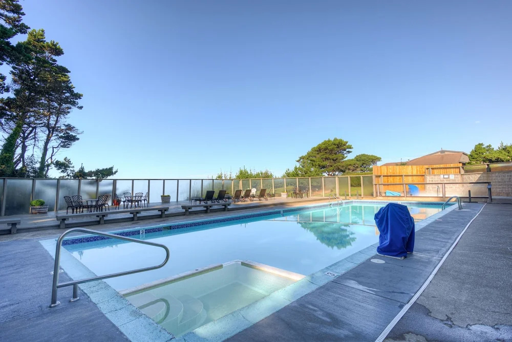Inn at Otter Crest
