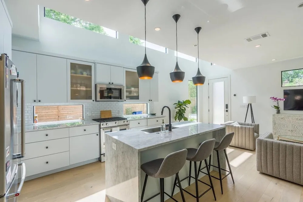 Brand NEW Austin Abode 2 bd 2.5 ba!