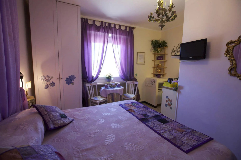 Appartamento Lella con meravigliosa vista vicino alle Terme zona Bagni con ascensore e area parcheggio