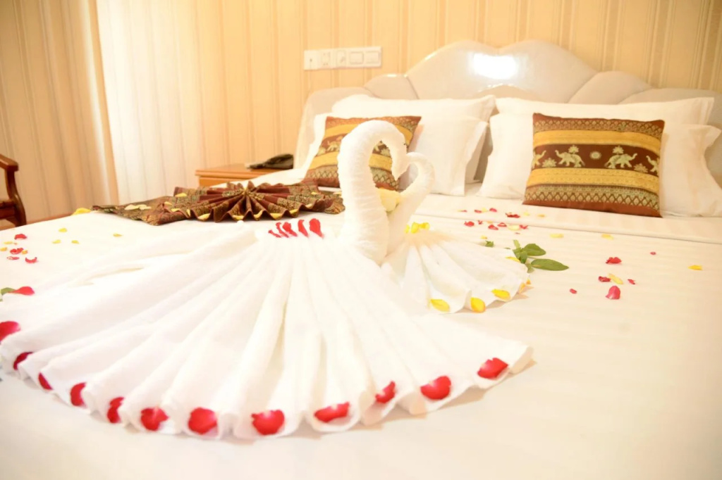Royal Naung Yoe Hotel