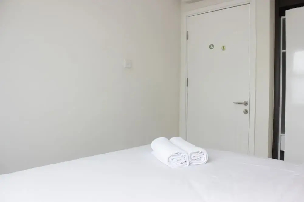 Cozy High Floor 1BR at Parahyangan Residence