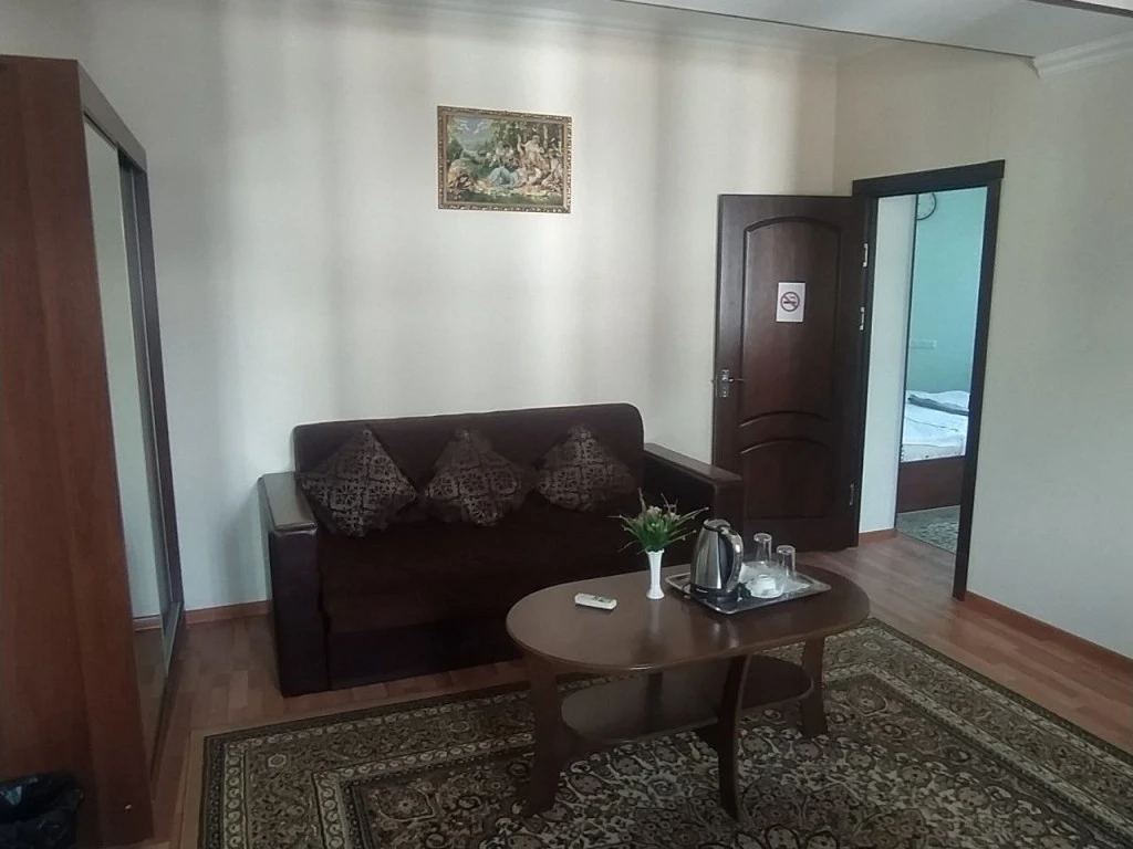 Quyosh Resort Hotel