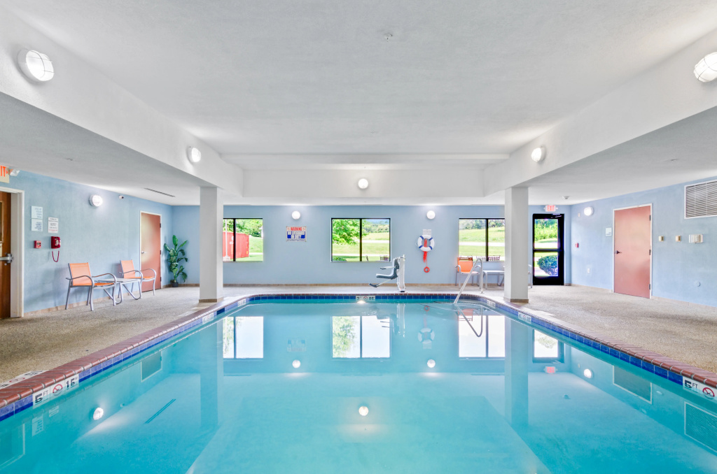 Holiday Inn Express Hotel & Suites Mount Airy by IHG
