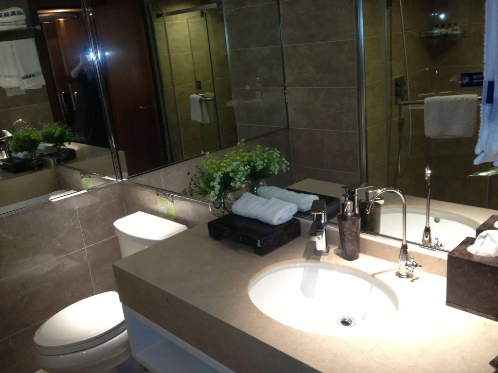 Yiwu Wendemu International Hotel
