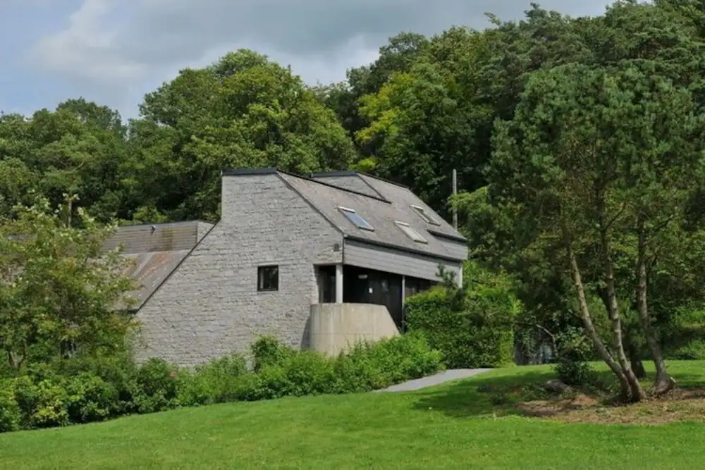 Functionally Furnished Bungalow Located in the Ourthe Valley