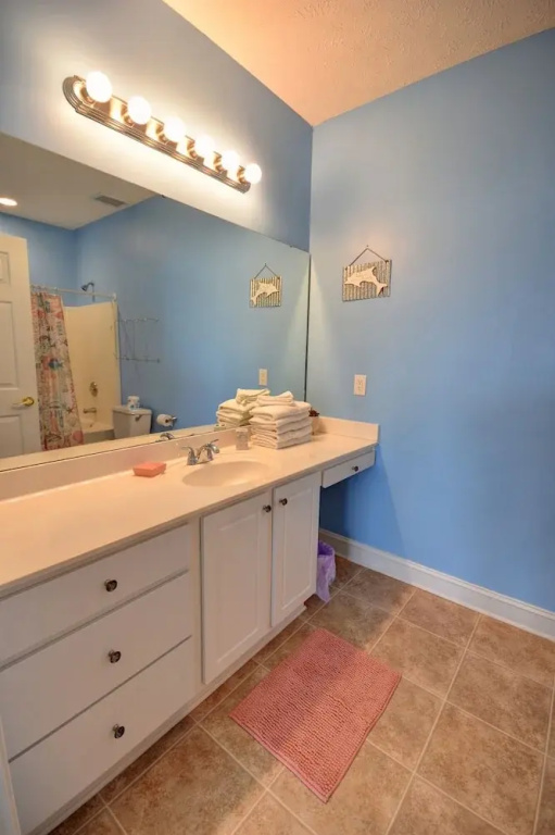 6010 Windsor Green Way 204 3 Bedroom Condo by Redawning