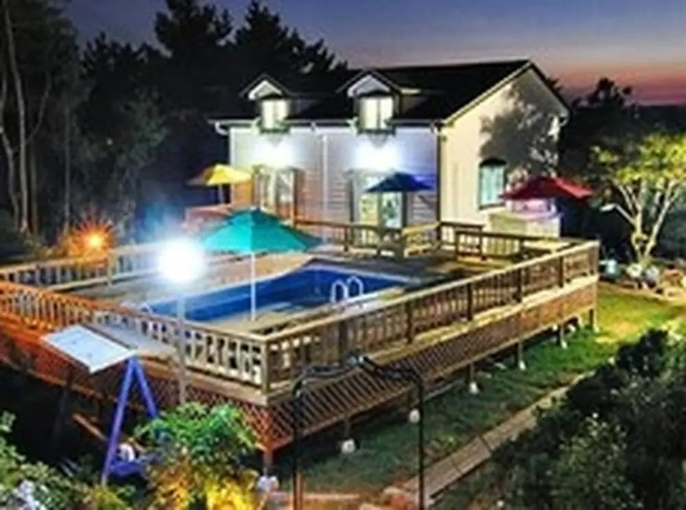 Taean Blueberry Pension