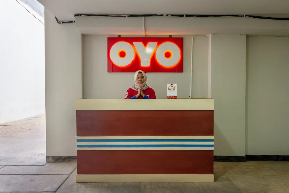 OYO 737 Kamar Keluarga Mahkota 8