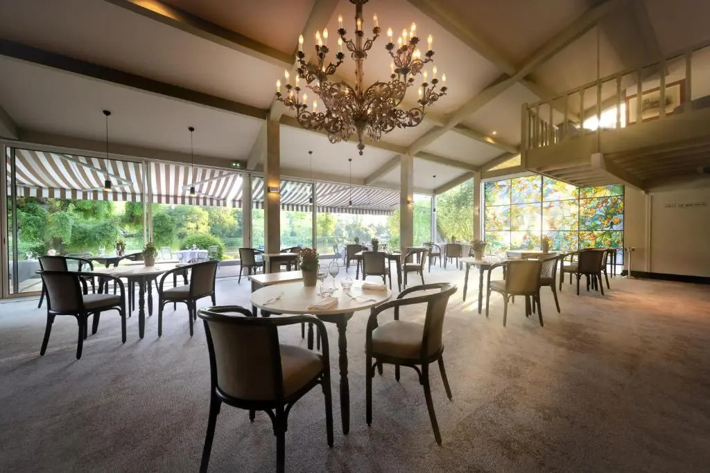 LA RESERVE ALBI Hôtel Restaurant