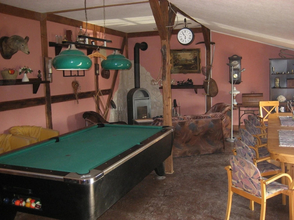 Pleasing Apartment in Kühlungsborn With Terrace