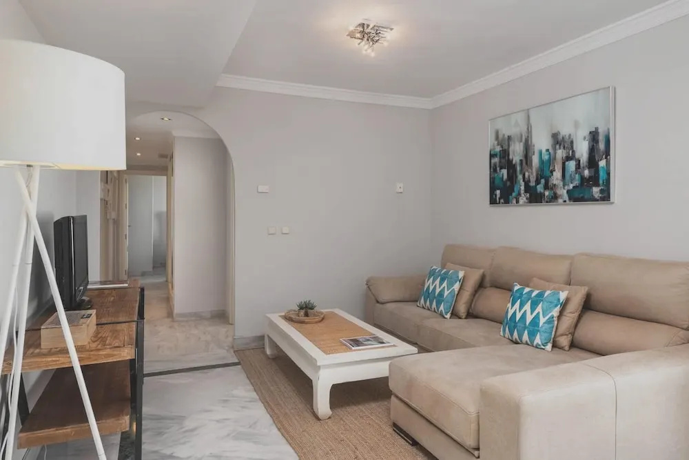 Apartment with 2 Bedrooms in Marbella, with Wonderful Mountain View, Pool Access, Furnished Terrace - 900 M From the Beach