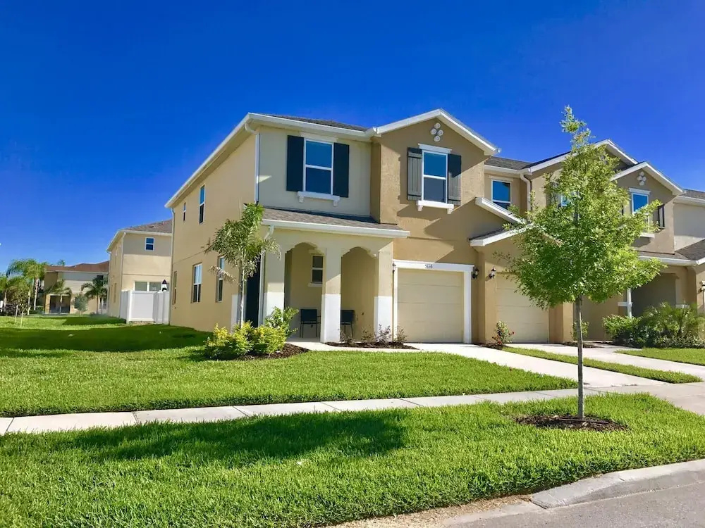 Family Friendly 4 Bedroom Close to Disney in Orlando Area 5116