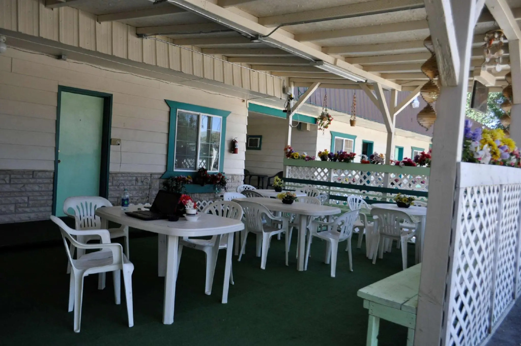Western Motel