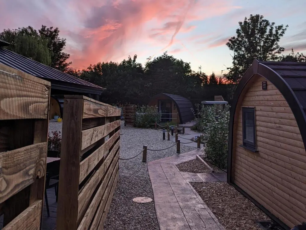 Peacock Lake Glamping