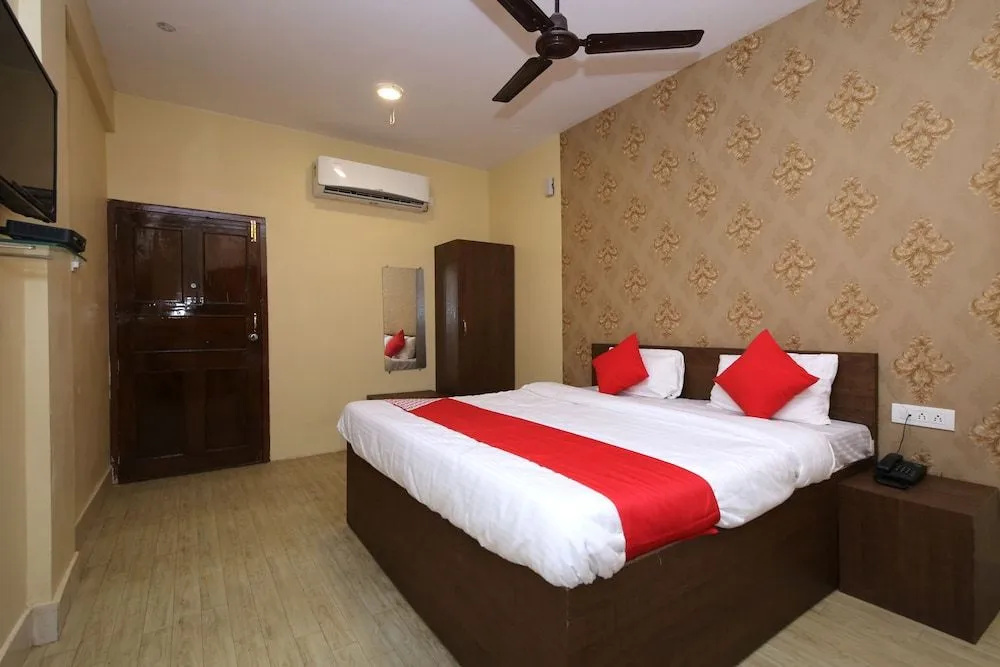 Oyo 37676 Hotel Neelkanth