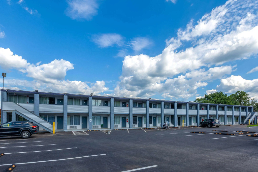 Travelodge by Wyndham Charles Town - Harpers Ferry