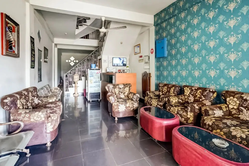 OYO Life 91160 Wisma Srijaya Syariah