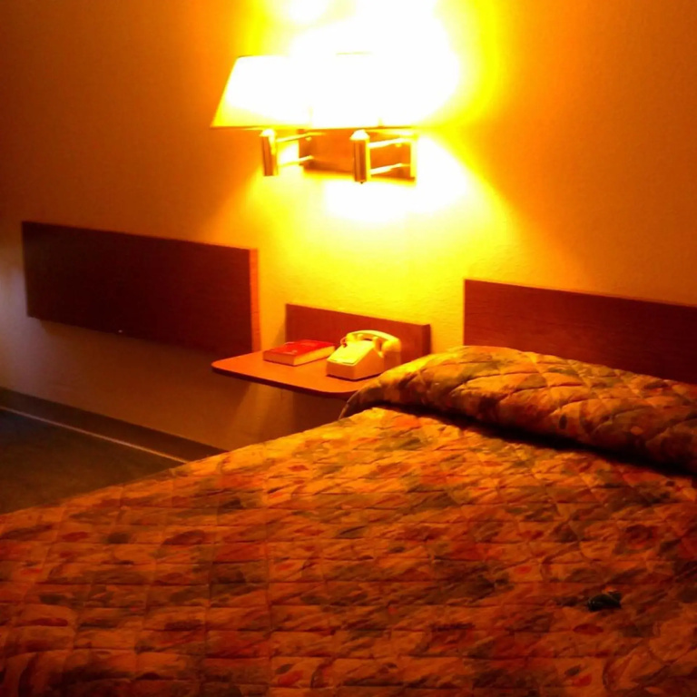Colorado River Value Inn