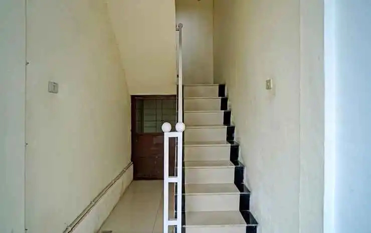OYO 90979 Ryfana Residence Syariah