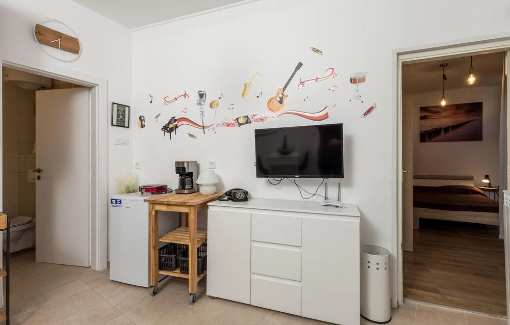 Awesome Apartment in Rijeka With Wifi and 1 Bedrooms