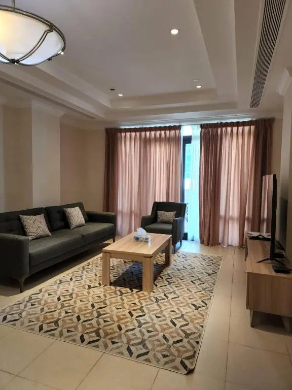 Lovely One Bedroom Apartment Porto Arabia, The Pearl Qatar