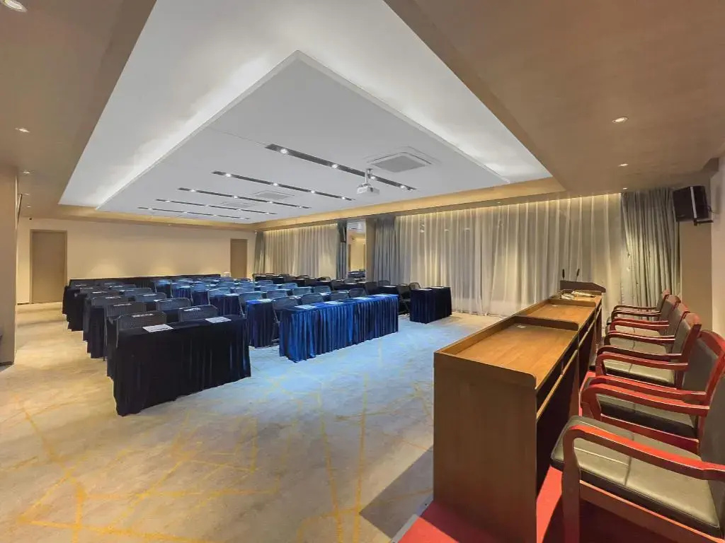 Echarm Hotel Quanzhou Liming Vocational University Ling Show World