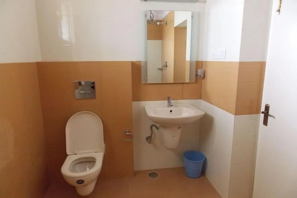 KSTDC Hotel Mayura Gerusoppa, Jogfalls