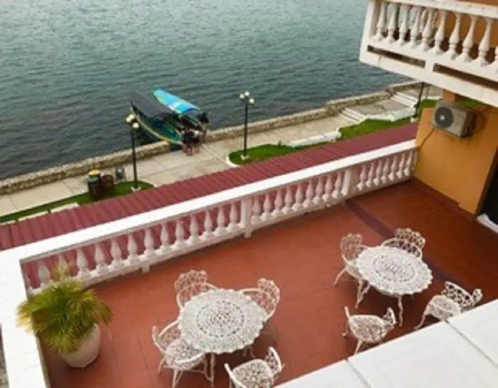 Hotel Villa del Lago