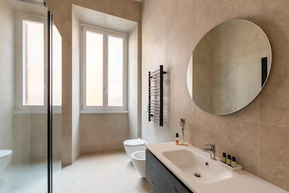 SJR Luxury Apartment Trevi Fountain