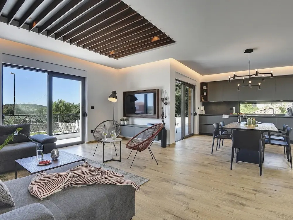 Villa Pomer with a private Swimming pool near the Sea