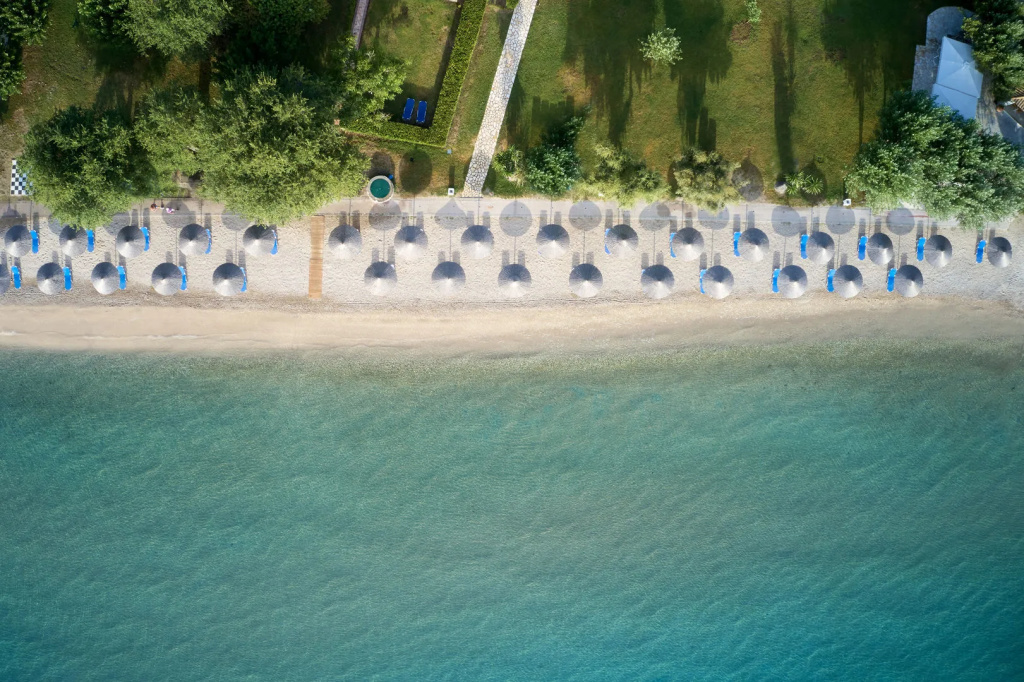 Delfinia Hotel