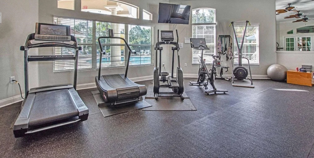 Emerald Island Resort, Private Pool, Game Room and BBQ Grill, Near Disney!!