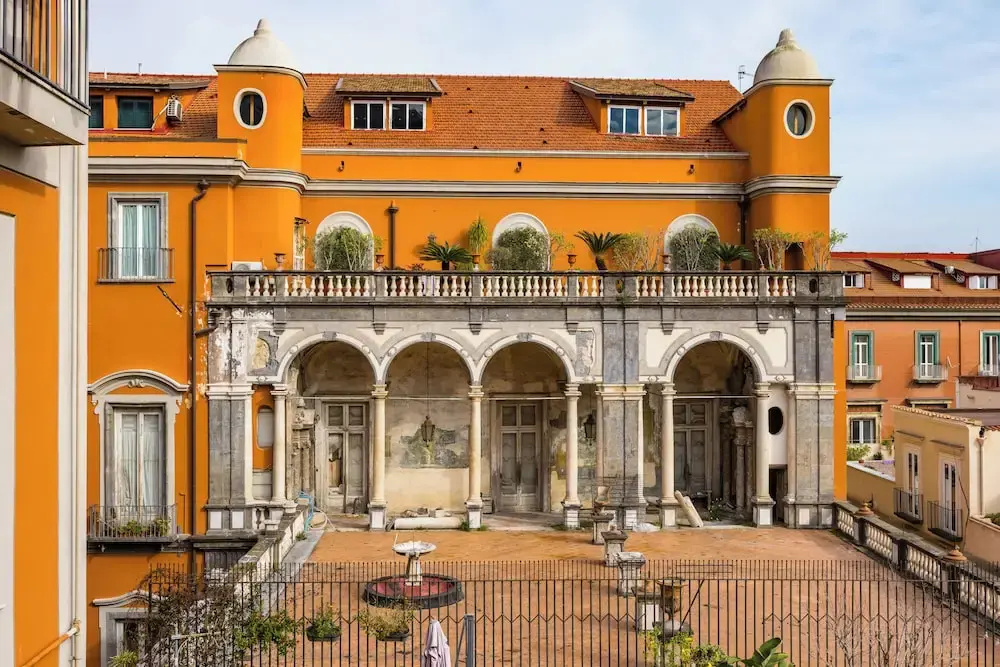 Palazzo Maddaloni Sweet Home By Napoliapartments