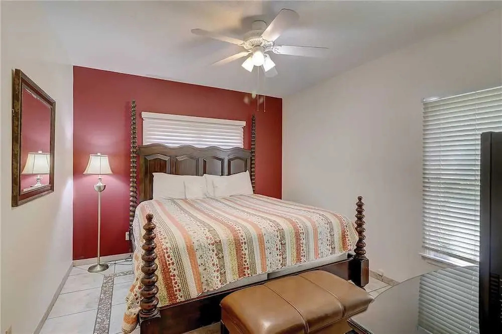 Ocean Breeze 33 - Three Bedroom Condo