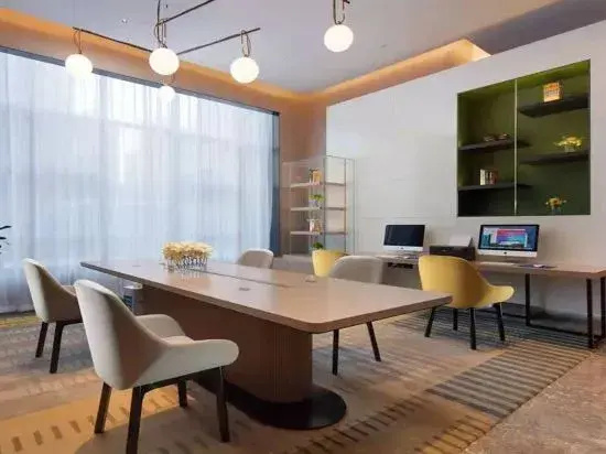 Hampton by Hilton Wuhan Sixin Guobo
