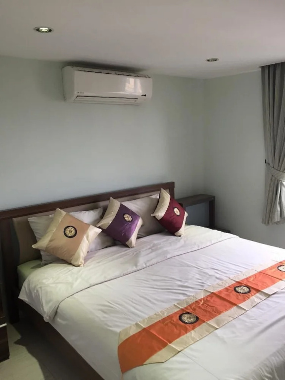 Season Residence