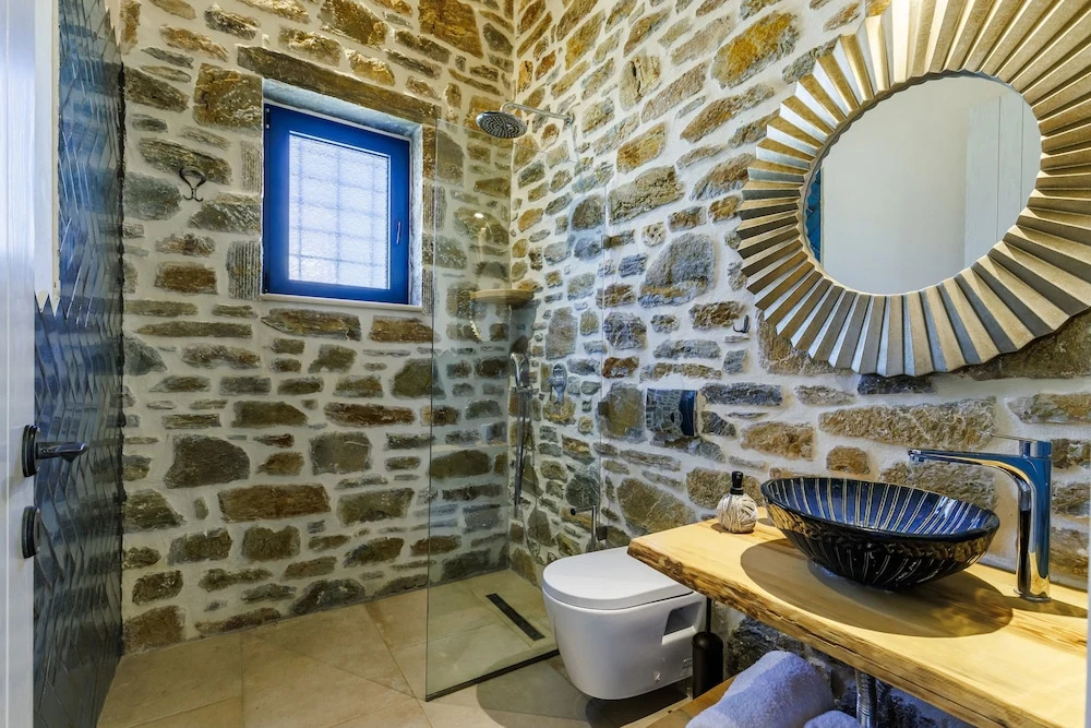 Rodon Luxury Villas Eos