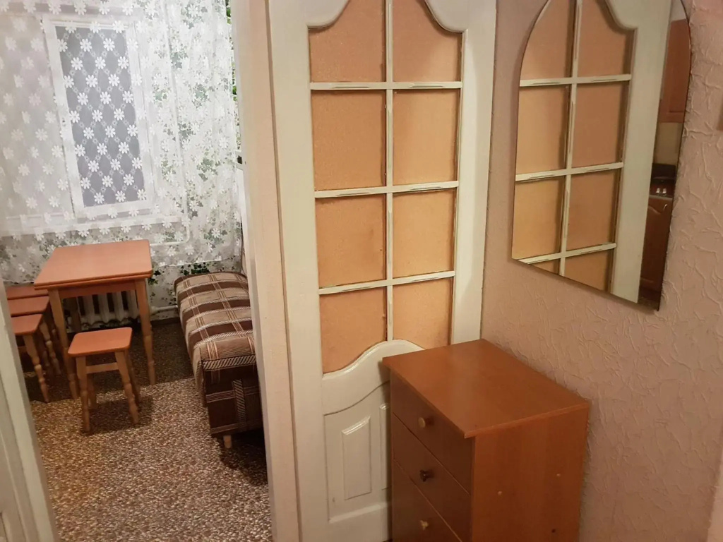 Apartment on Y. Mudroho 44