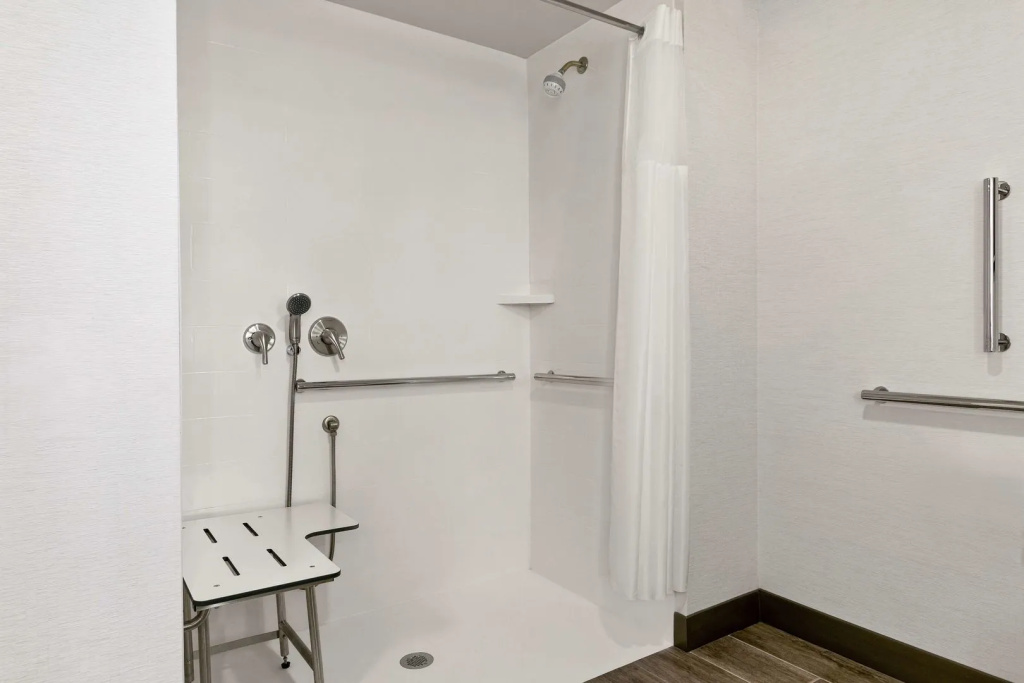 Hampton Inn Suites Kansas City Downtown Crossroads