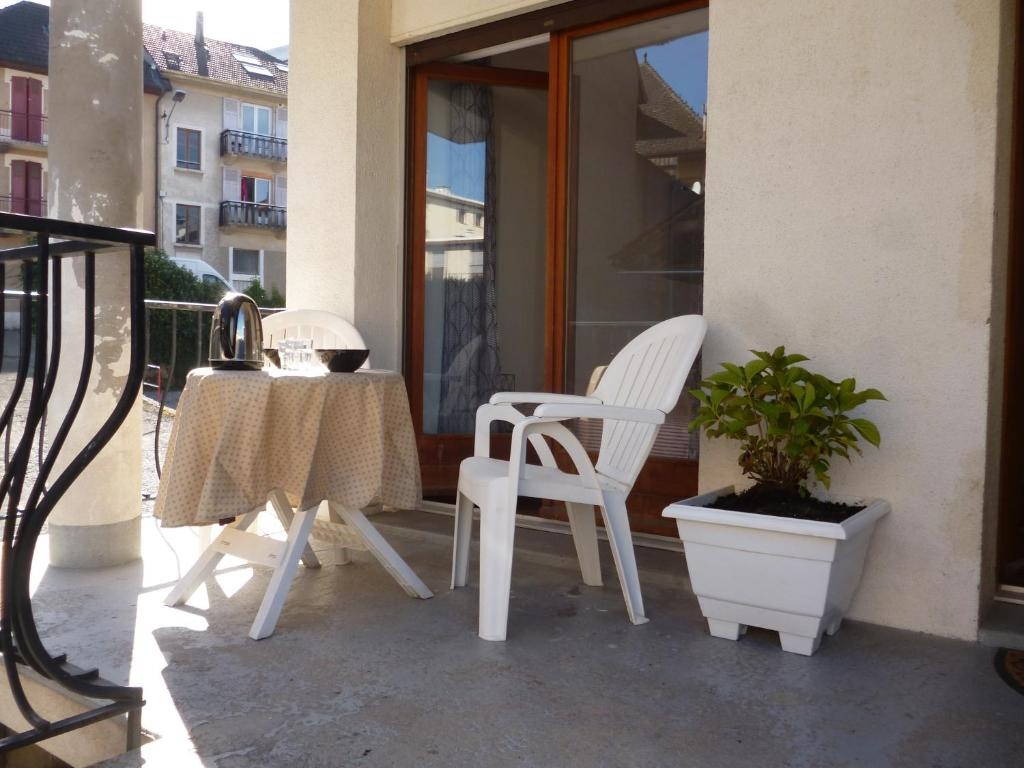 4 Clarence app avec parking Hyper centre Thonon