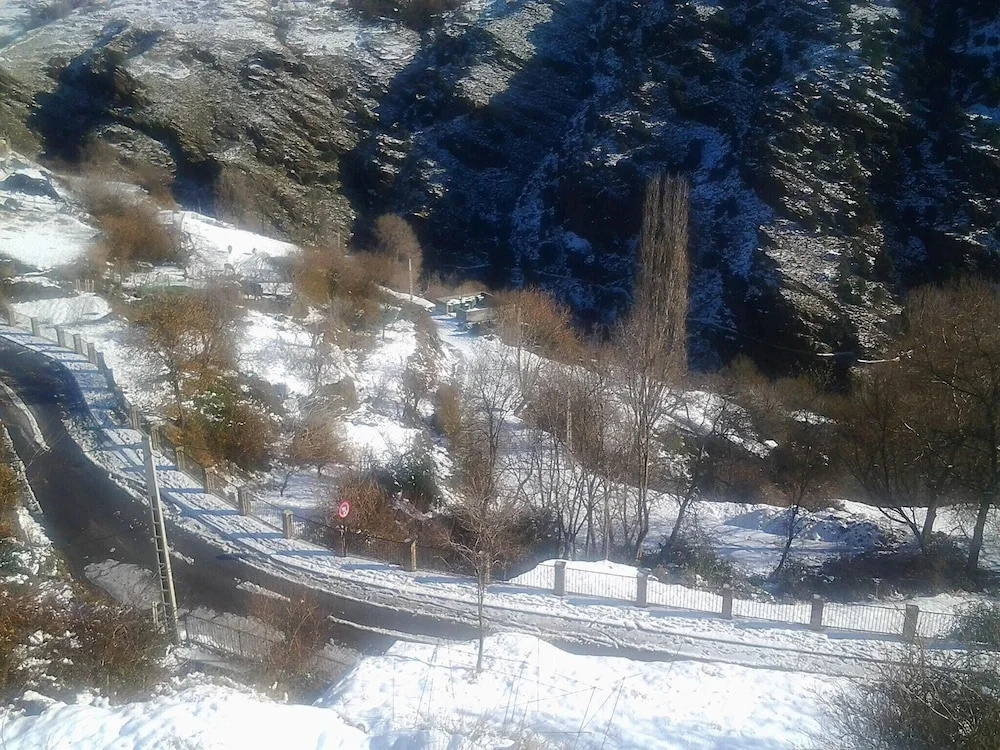 Apartment With 2 Bedrooms in Bérchules, With Wonderful Mountain View, Terrace and Wifi Near the Beach