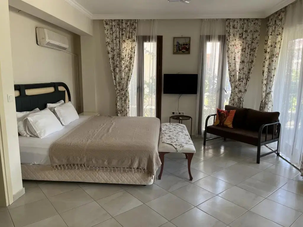 Grand Teoshan Apart Otel