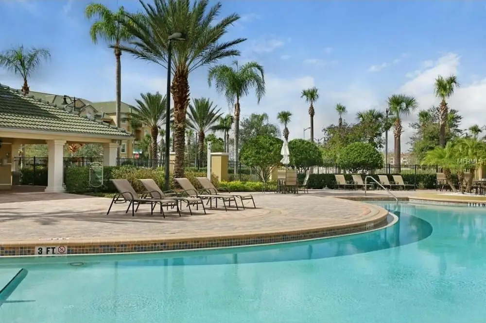 Tropical Splendor 3 Bedroom Home
