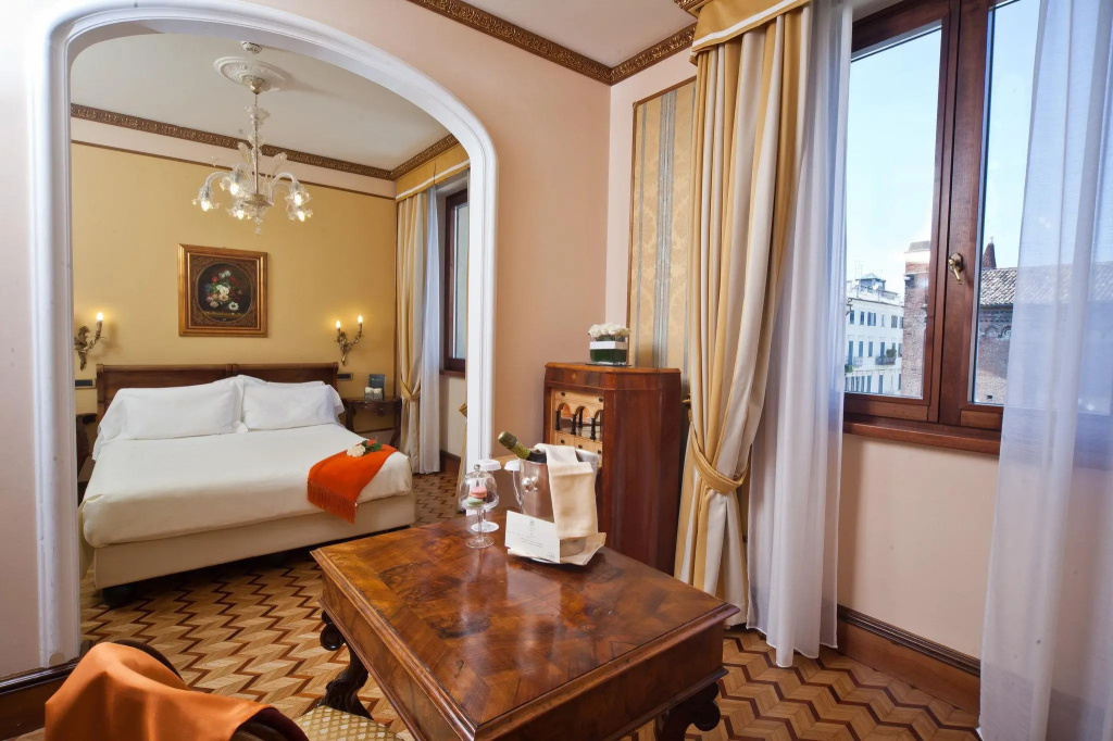 Due Torri Hotel